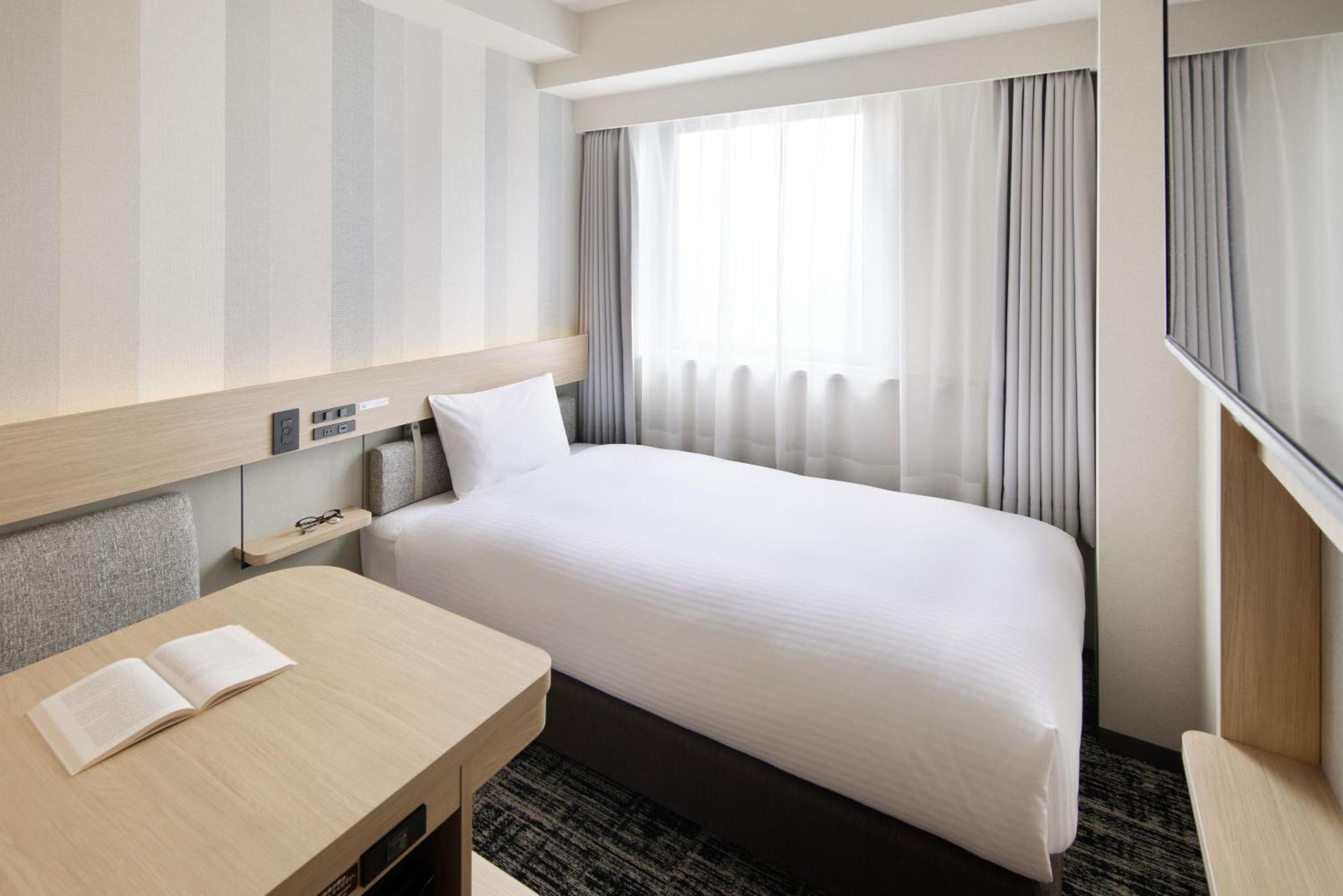 โรงแรมอาร์ แอนด์ บี อุเอโนะ ฮิโรโคจิ โตเกียว ภายนอก รูปภาพ